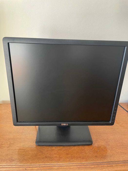 Монитор Dell 19 инча