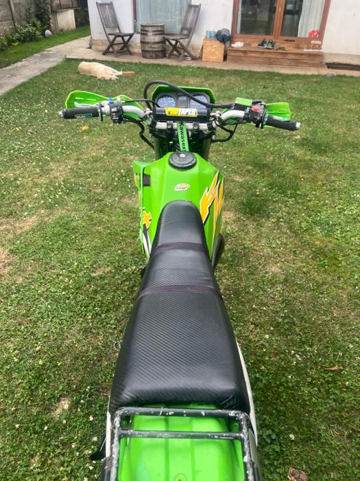 Kawasaki kmx 125