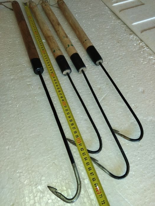 Багорики . для зацепа.