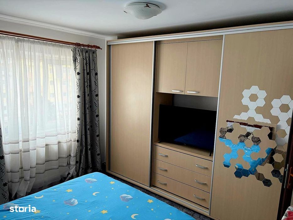 Apartament 4 camere zona centru langa Catedrala