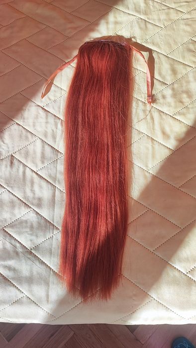 Опашка естествен косъм.