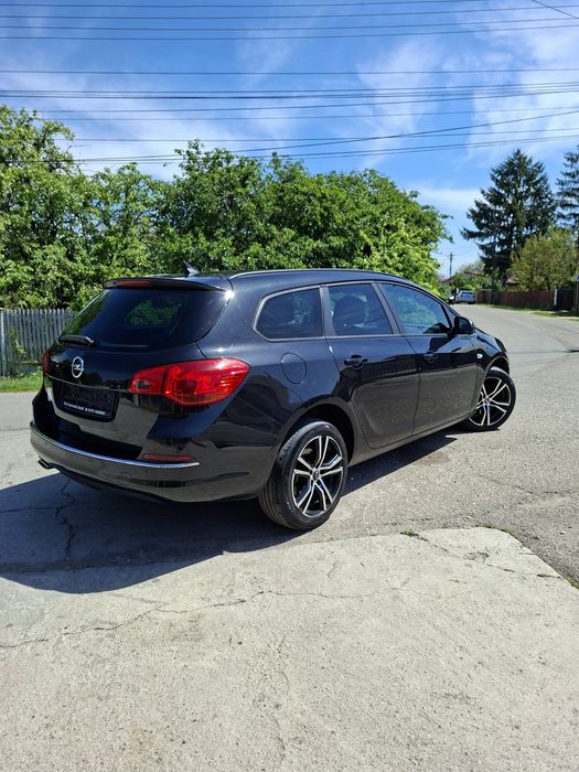 Opel Astra j Facelift 2014  165 cp