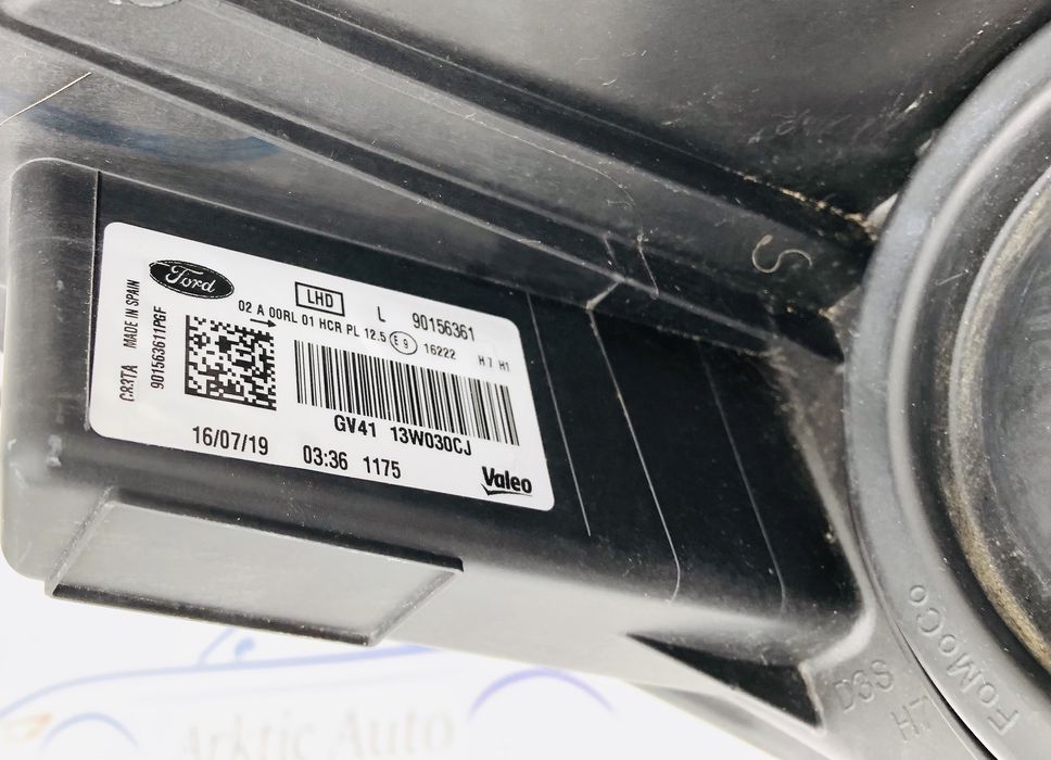 Far stânga cu lupa Ford kuga după 2016 cod GV41-13W030-CJ