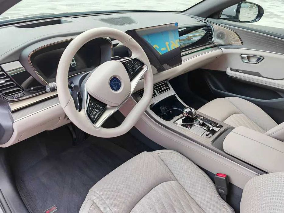 BYD HAN pod zakaz