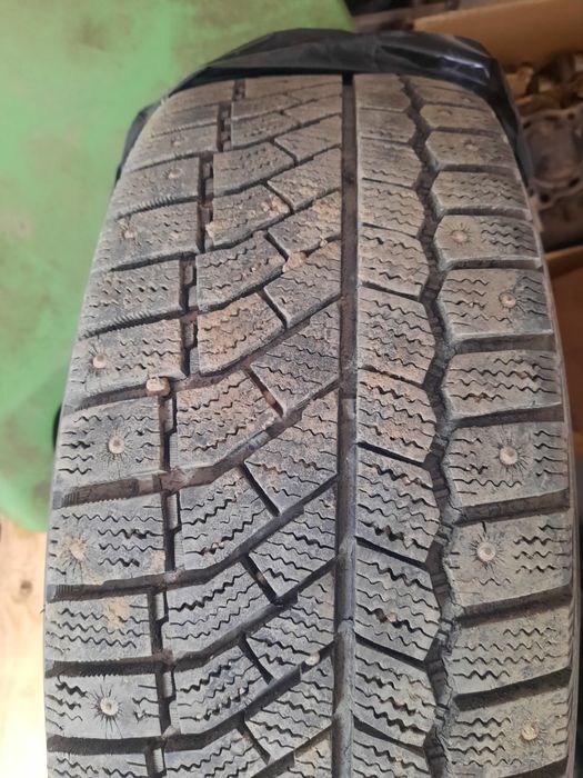 Зимняя резина 265*60 R18