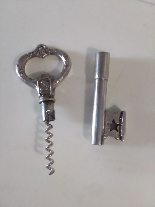 Кастрюля  7 литров..утятница.