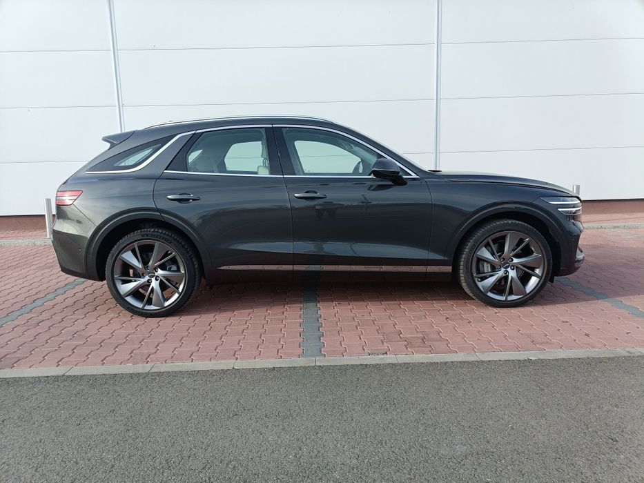 Genesis GV70 2.5T 305 CP