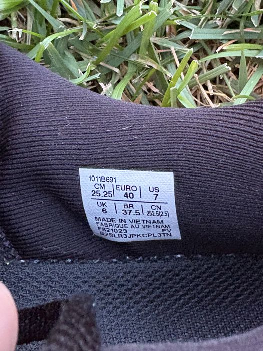 Adidasi Asics GT-2000 12