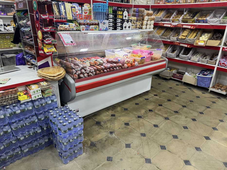 AZN витрина холодильник