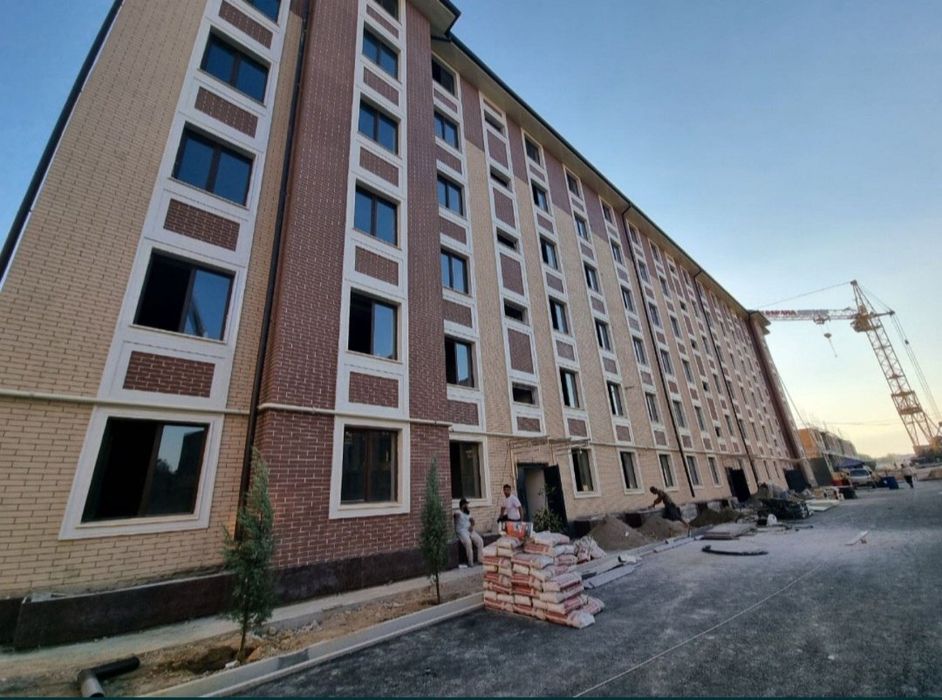 Продаётся Квартира  BEK BARAKA SITY 3/8/8 Mo'ljal Bek Baraka Bozor