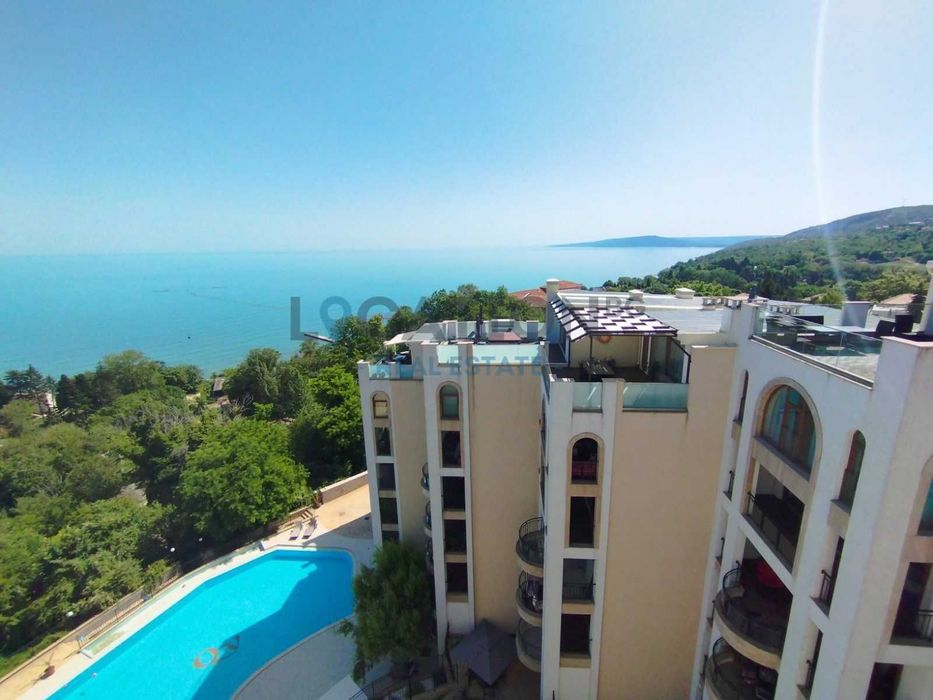 Продава се Многостаен апартамент в Балчик - 390 кв.м за 1103 €/кв.м - Снимка #13