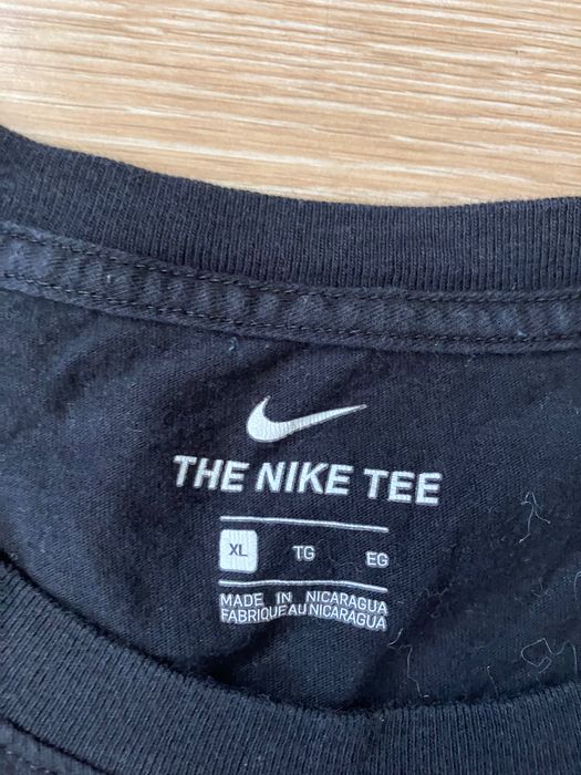 Nike L тениска и XL долнище