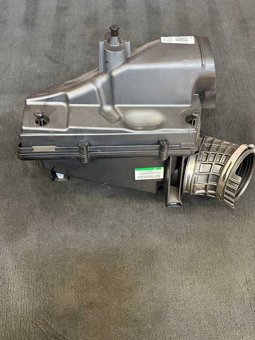 Carcasă filtru aer dreapta BMW XM M G09