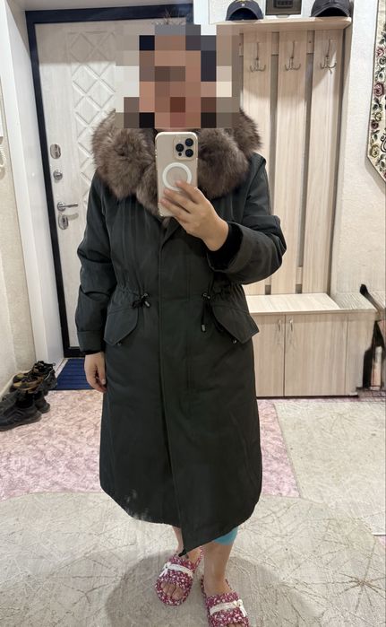 Продам недорого парку зимнюю