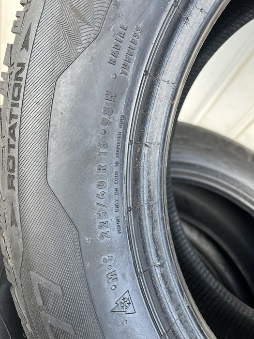 4 anvelope iarna 225/60 R16, Uniroyal! 6-7mm profil ramas! DOT 2019!