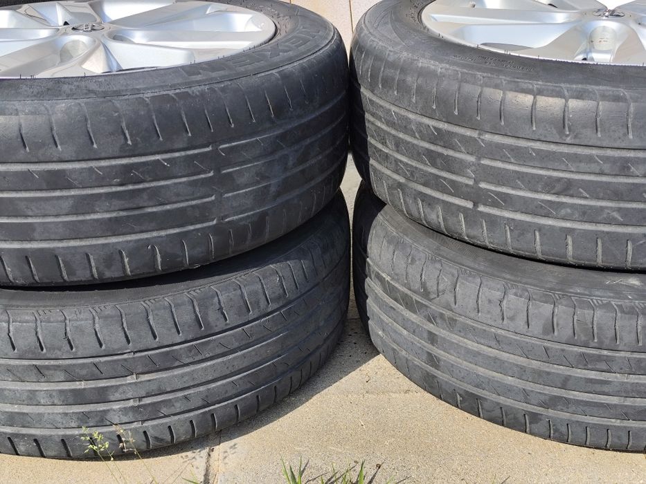 Джанти с датчици и гуми за Nissan