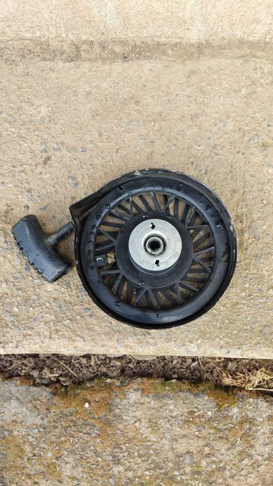 самоходна бензинова косачка за трева на части