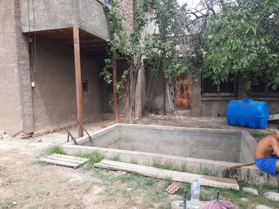 Продаётся дача  с Теплицей