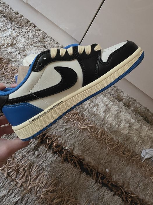 Adidași Nike mărimea 36
