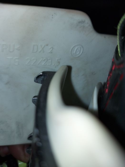 Състезателни ски обувки