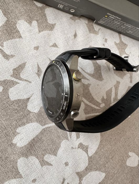 Мультиспортивные часы Garmin MARQ Athlete