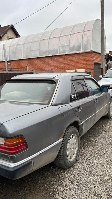 Продам Мерседес W 124