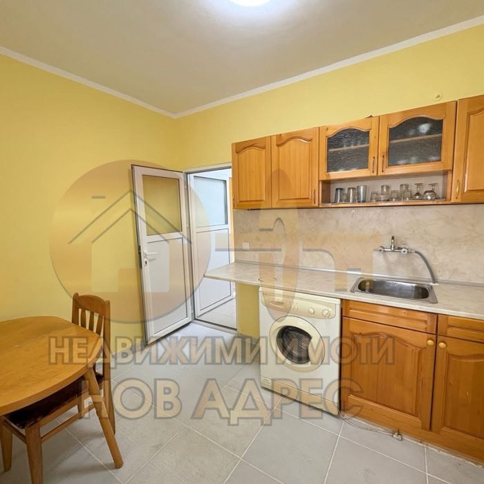 Дава се под наем Двустаен апартамент в Търговище, Боровец - 48 кв.м за 229.5 € - Снимка #3