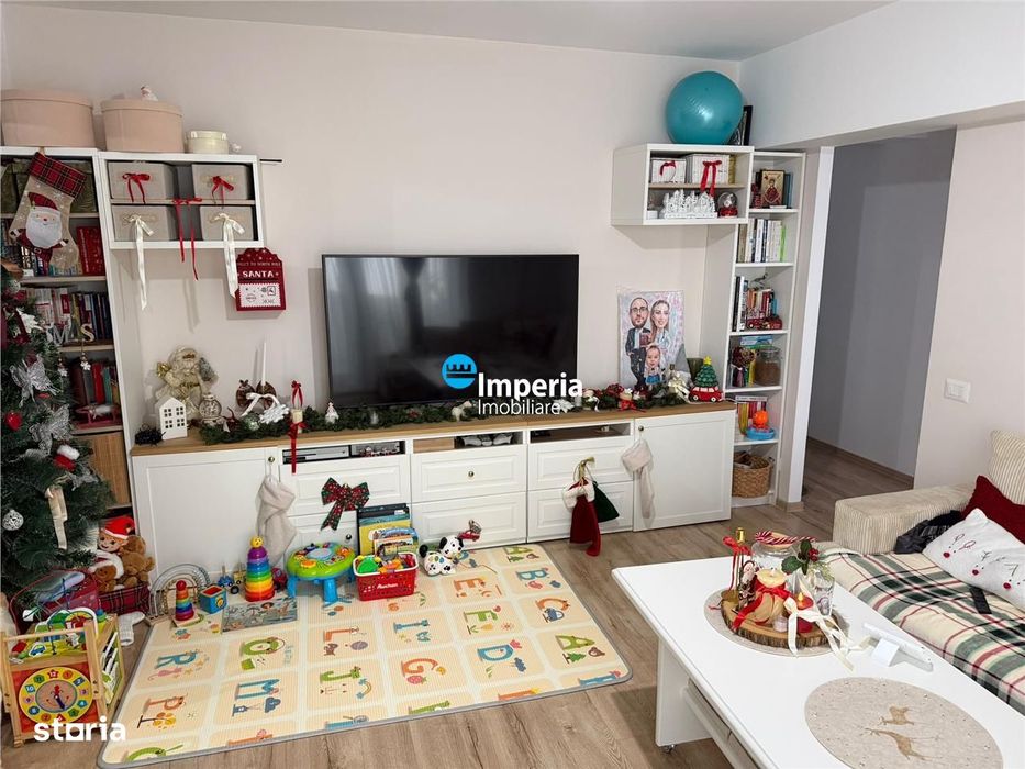 Apartament 3 cam, semi - decomandat, de vanzare zona Tatarasi - Dispe — fotografia 3