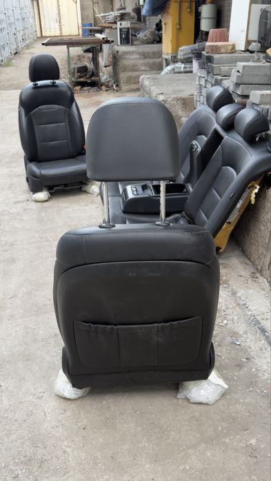 Сиденья от грандеура