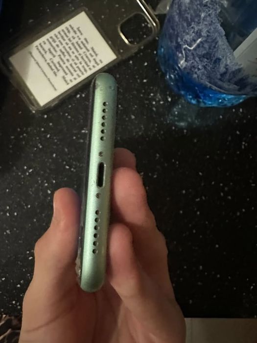 Iphone 11 simplu