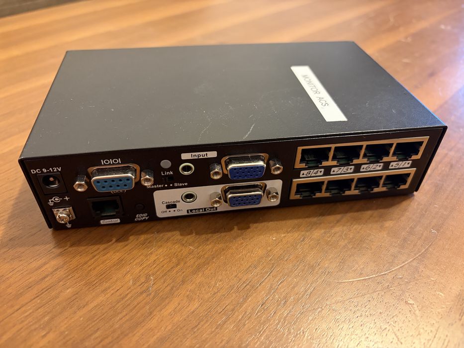 MediaCento VX Transmitter 1x8 VGA