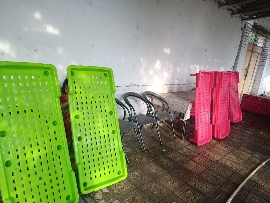 Plastmasa karovat bolalar uchun