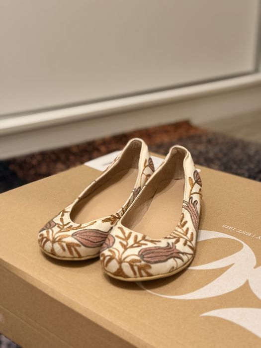 Балетки ручной работы с вышевкой от Мадины Касымбаевой,