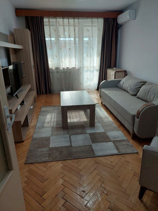 Chirie Apartament