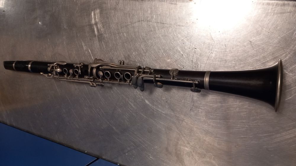 Clarinet lemn noblet artist
