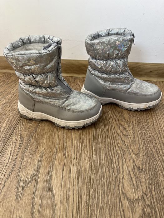 Детско Зимно яке, парка Н&М, шапки, клинове