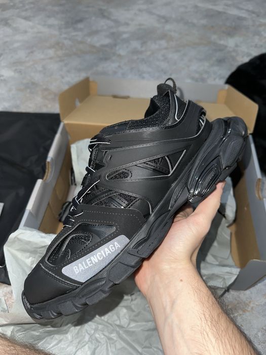 Balenciaga Track Black