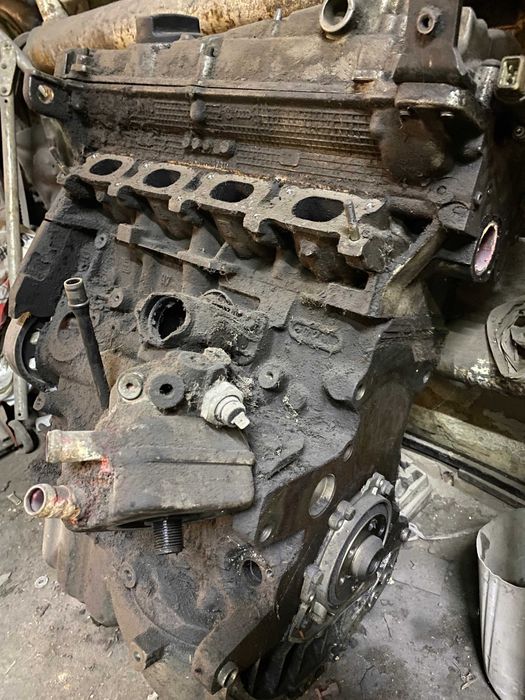 Двигатель на Фольксваген ADR 1.8