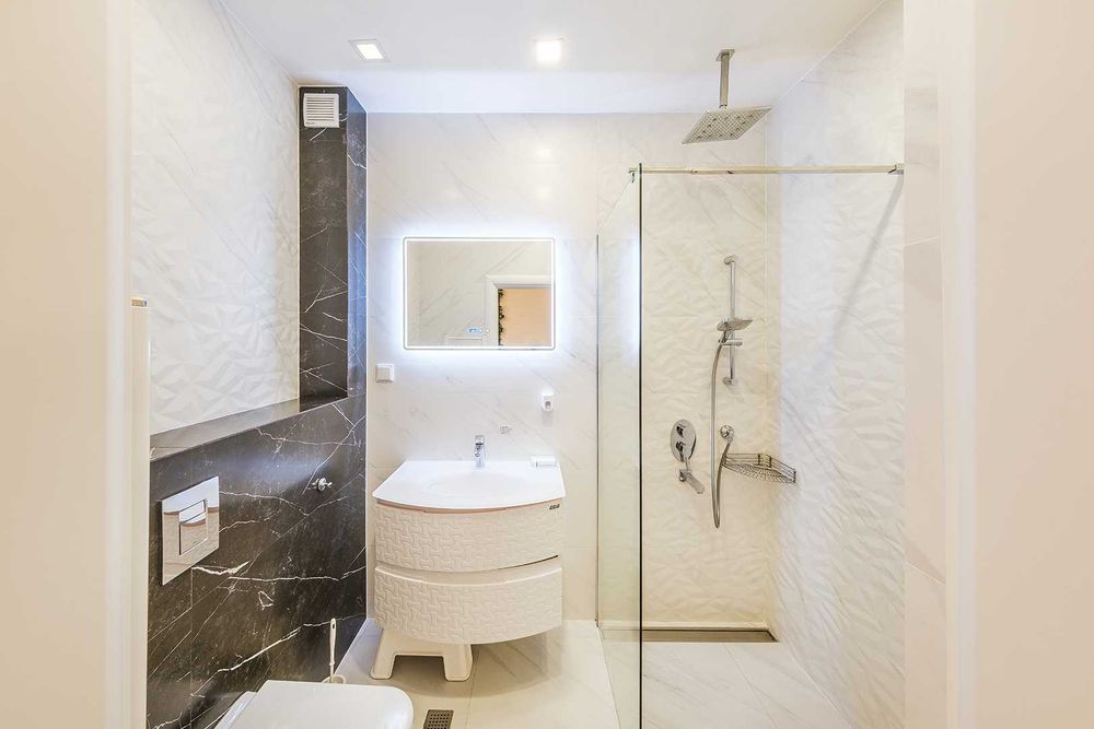 Продава се Къща в Нови Искър - 379 кв.м за 1110 €/кв.м - Снимка #16