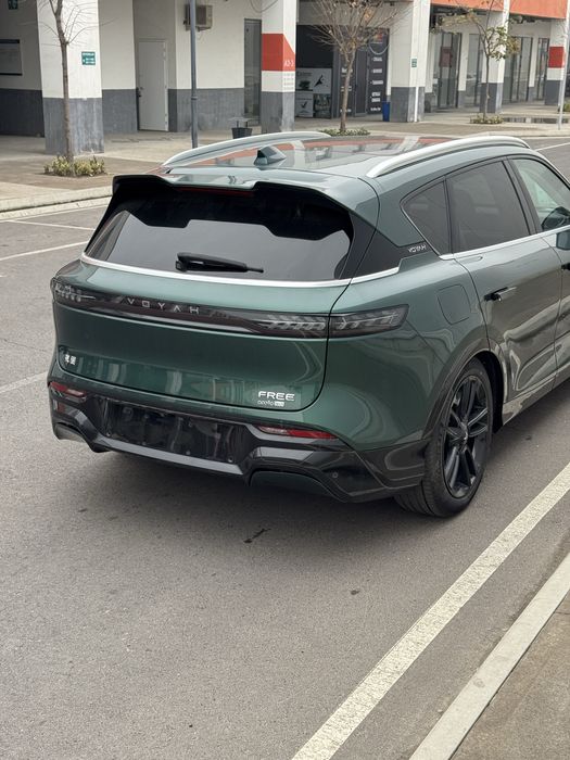 Voyah free 210/ 5200km probeg