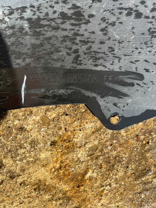 Спойлер от предна броня Mercedes GLC X253/C253 (2015-2020)