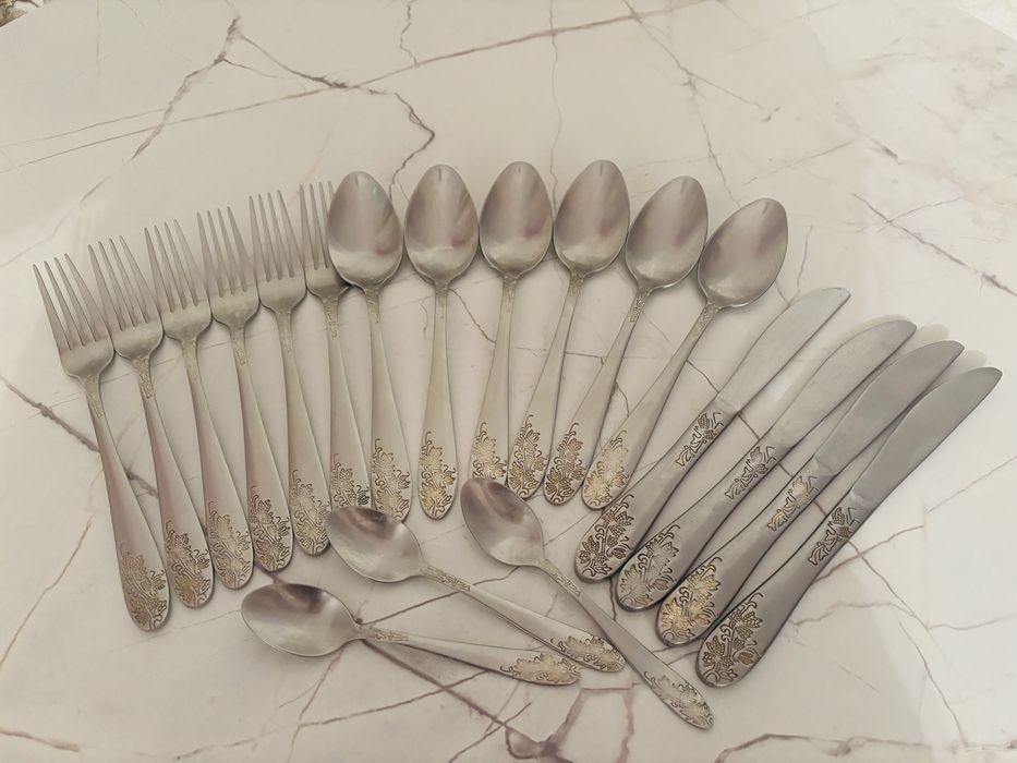 Продам новую коробку