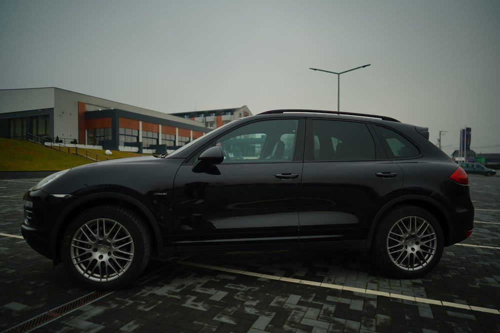 Porsche Cayenne 3.0 Diesel 245cp 2012