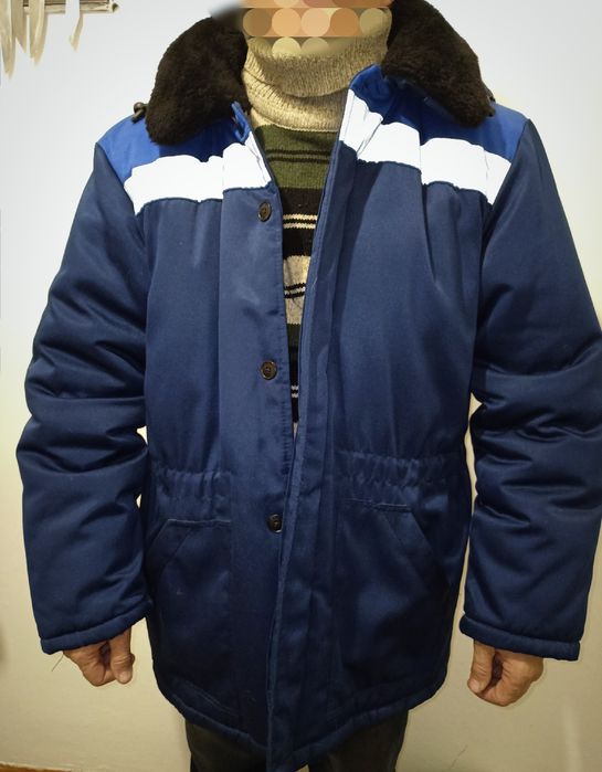 Продам НОВЫЙ зимни Бушлат