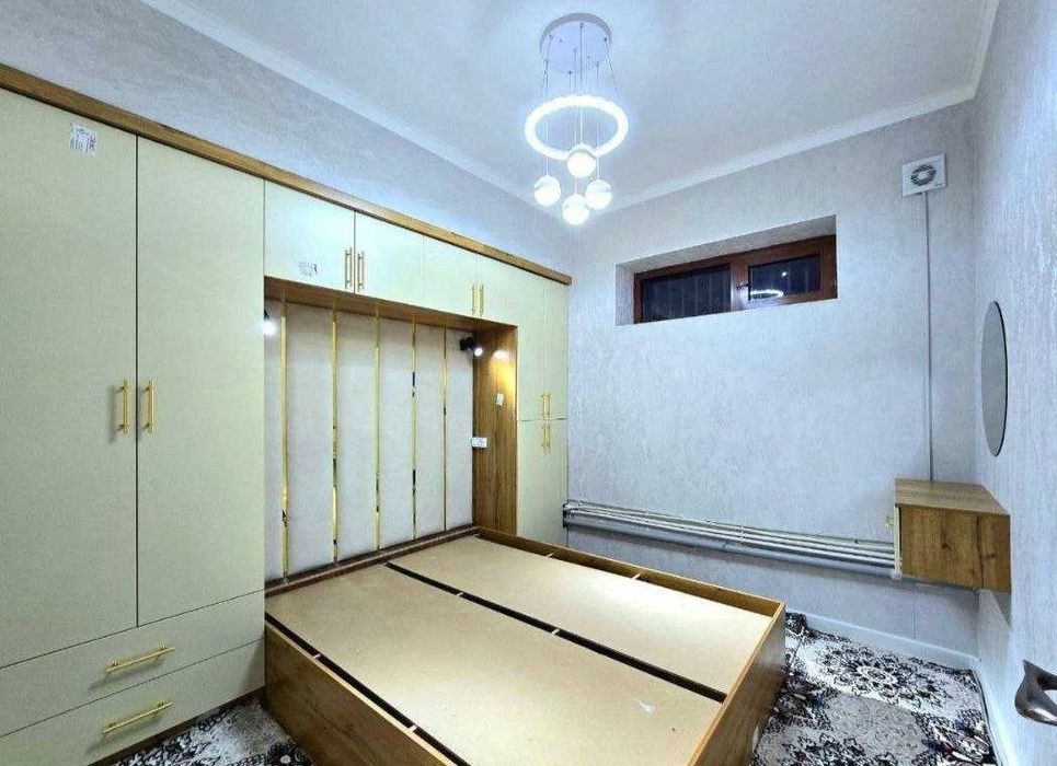 2 хонали, Квартира 6 қаватли бинонинг 0,5 чи қаватида жойлашган булиб