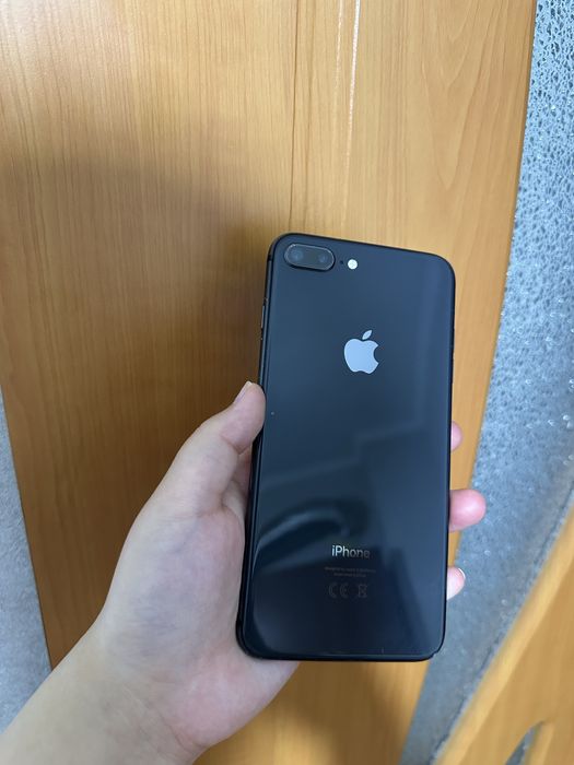 iphone 8plus 64GB