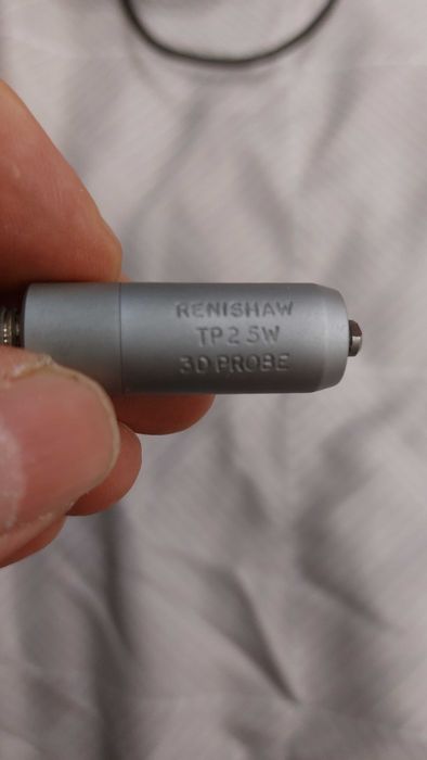 Трикоординатна измервателна глава RENISHAW ,въздушна група,патронници,люнети