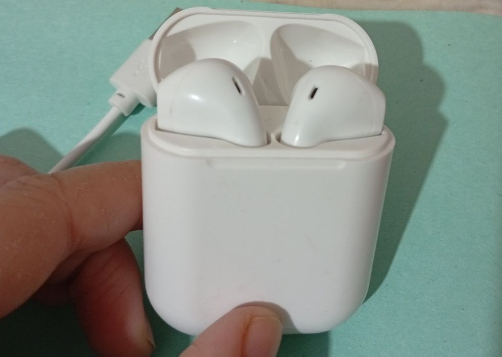 Naushnik Bluetooth..