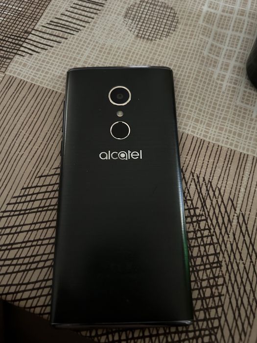 Alcatel 5 във прфектно състояние
