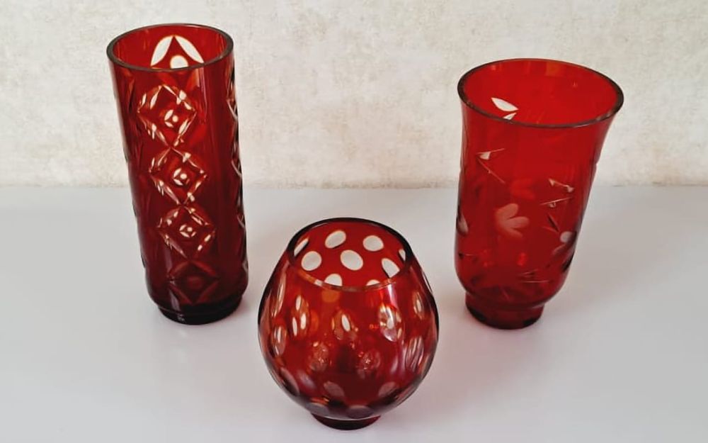 Вазы цветное стекло